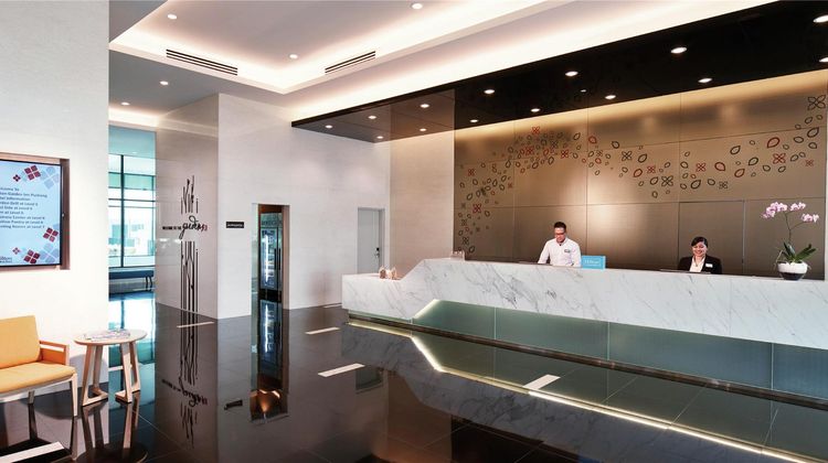Hilton Garden Inn Puchong Lobby