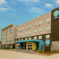 Tru by Hilton Lafayette