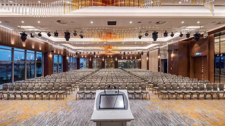 <b>DoubleTree by Hilton Skopje Meeting</b>. Images powered by <a href="https://iceportal.shijigroup.com/" title="IcePortal" target="_blank">IcePortal</a>.