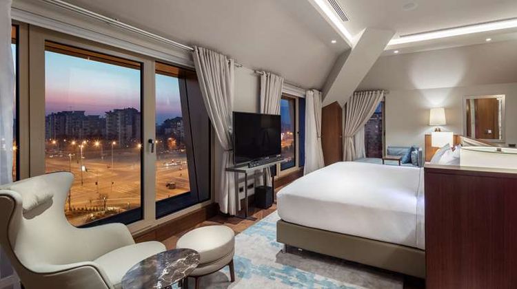 DoubleTree by Hilton Skopje Room