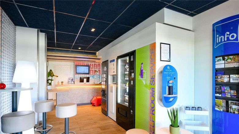 <b>Ibis Budget Macon Creches Exterior</b>. Images powered by <a href="https://iceportal.shijigroup.com/" title="IcePortal" target="_blank">IcePortal</a>.