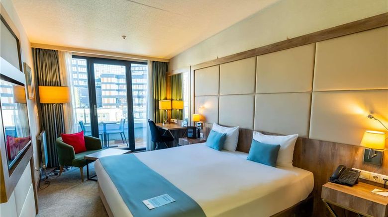 <b>Ibis Styles Istanbul Bomonti Room</b>. Images powered by <a href="https://iceportal.shijigroup.com/" title="IcePortal" target="_blank">IcePortal</a>.