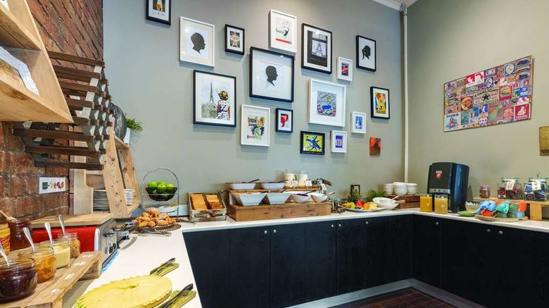 <b>Best Western Melbourne City Restaurant</b>. Images powered by <a href="https://iceportal.shijigroup.com/" title="IcePortal" target="_blank">IcePortal</a>.