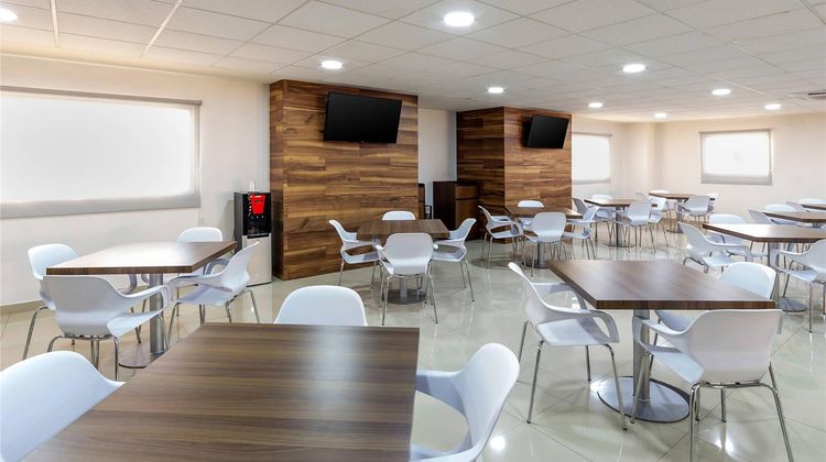 Sleep Inn Mexicali Restaurant
