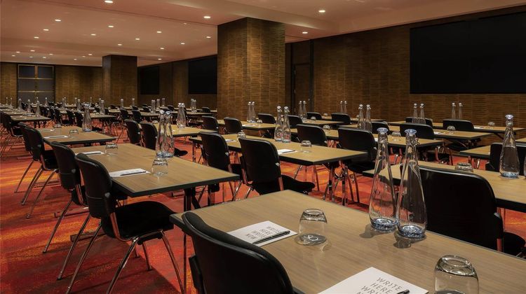 SO/ Auckland Hotel Meeting