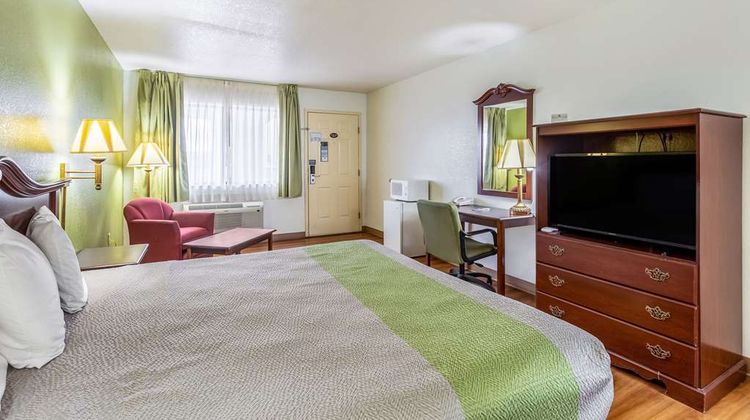 Rodeway Inn Santa Rosa Room