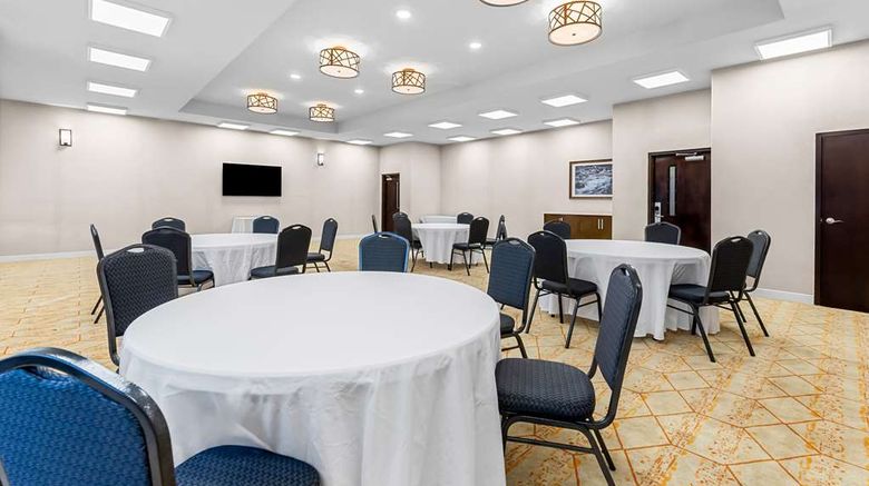 <b>Comfort Suites Columbia Meeting</b>. Images powered by <a href="https://iceportal.shijigroup.com/" title="IcePortal" target="_blank">IcePortal</a>.