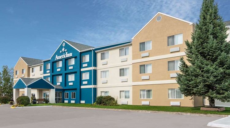 AmericInn by Wyndham Duluth Exterior