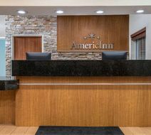 AmericInn by Wyndham Duluth Lobby