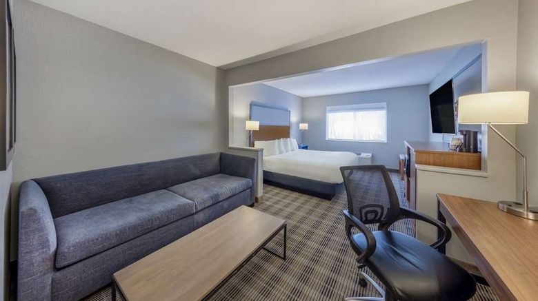 <b>AmericInn by Wyndham Duluth Suite</b>. Images powered by <a href="https://iceportal.shijigroup.com/" title="IcePortal" target="_blank">IcePortal</a>.