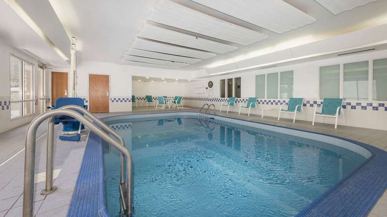 <b>AmericInn by Wyndham Duluth Pool</b>. Images powered by <a href="https://iceportal.shijigroup.com/" title="IcePortal" target="_blank">IcePortal</a>.