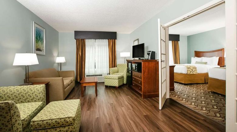 <b>Baymont Inn & Suites Braselton Suite</b>. Images powered by <a href="https://iceportal.shijigroup.com/" title="IcePortal" target="_blank">IcePortal</a>.