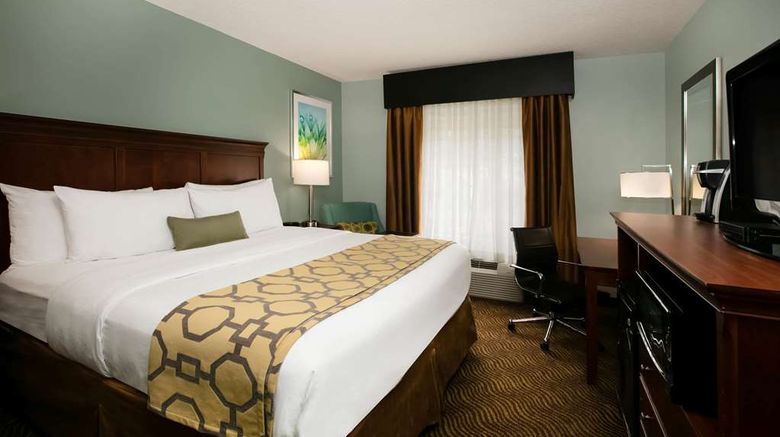 <b>Baymont Inn & Suites Braselton Room</b>. Images powered by <a href="https://iceportal.shijigroup.com/" title="IcePortal" target="_blank">IcePortal</a>.
