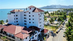 Ramada Suites Wailoaloa Beach
