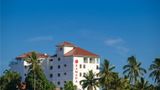 Ramada Suites Wailoaloa Beach Exterior