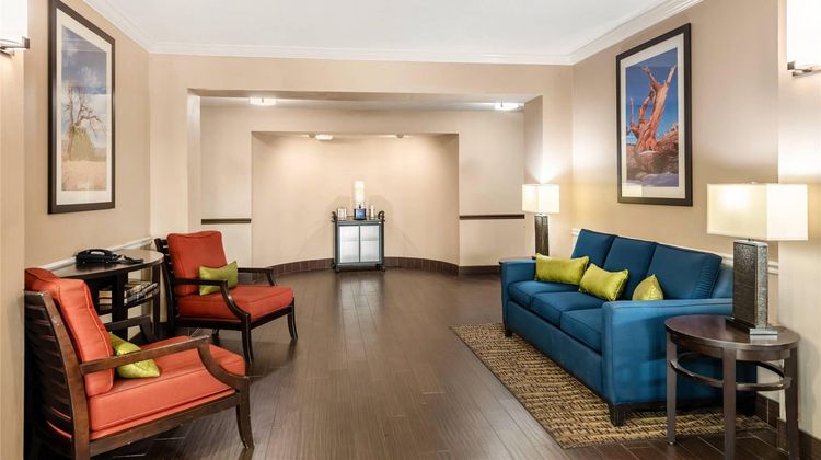 MainStay Suites El Centro I-8 Lobby