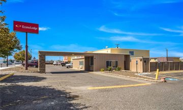 Econo Lodge Tillicum