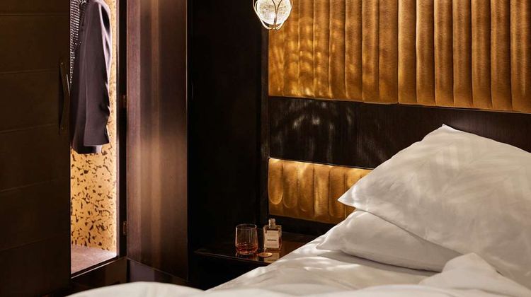 QT Perth Room