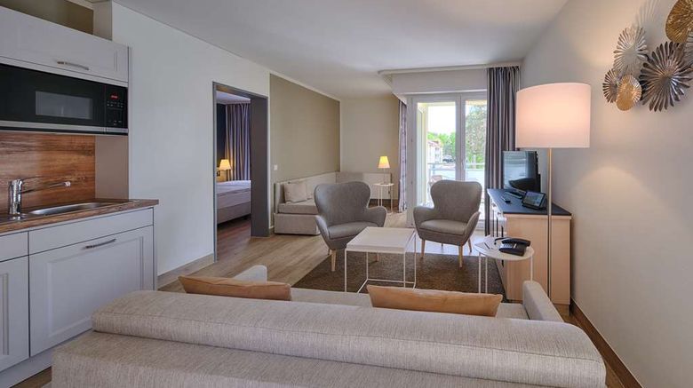 <b>Dorint Seehotel Binz-Therme Room</b>. Images powered by <a href="https://iceportal.shijigroup.com/" title="IcePortal" target="_blank">IcePortal</a>.