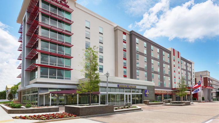 Hampton Inn & Suites Buckhead Place Exterior