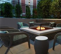 Hampton Inn & Suites Buckhead Place Exterior