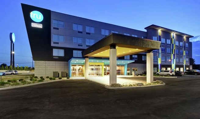 Tru by Hilton Fort Wayne Exterior