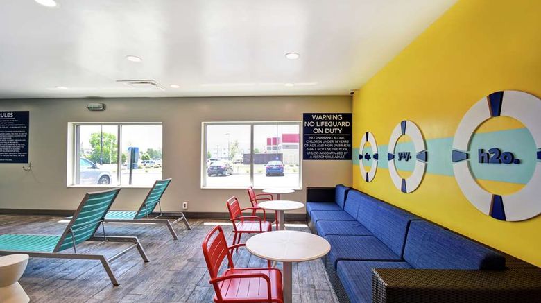 <b>Tru by Hilton Fort Wayne Pool</b>. Images powered by <a href="https://iceportal.shijigroup.com/" title="IcePortal" target="_blank">IcePortal</a>.