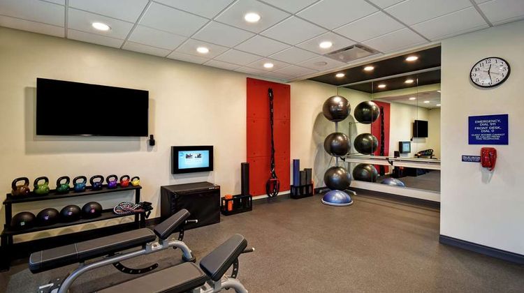 Tru by Hilton Fort Wayne Health