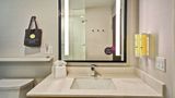 Tru by Hilton Fort Wayne Room