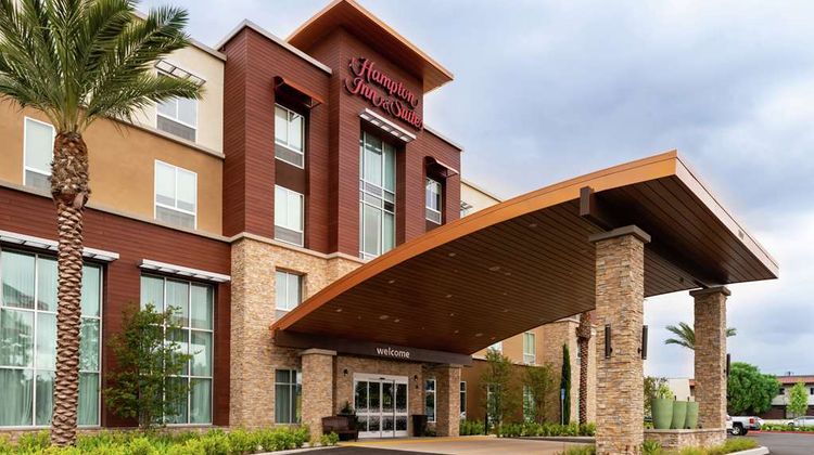 Hampton Inn & Suites Buena Park Exterior
