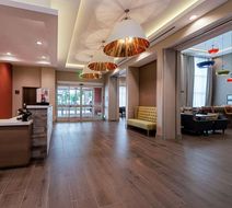Hampton Inn & Suites Buena Park Lobby