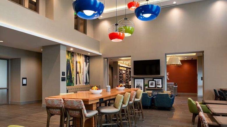 <b>Hampton Inn & Suites Buena Park Restaurant</b>. Images powered by <a href="https://iceportal.shijigroup.com/" title="IcePortal" target="_blank">IcePortal</a>.