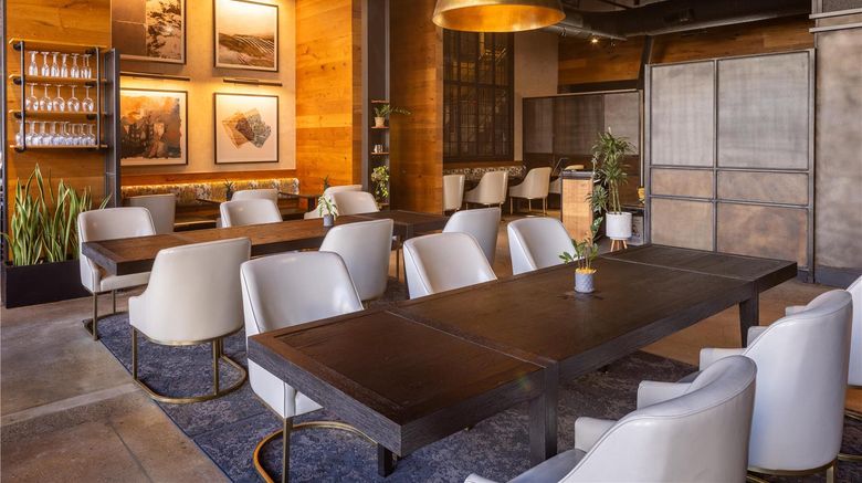 <b>Foundry Hotel Asheville, Curio Coll Restaurant</b>. Images powered by <a href="https://iceportal.shijigroup.com/" title="IcePortal" target="_blank">IcePortal</a>.