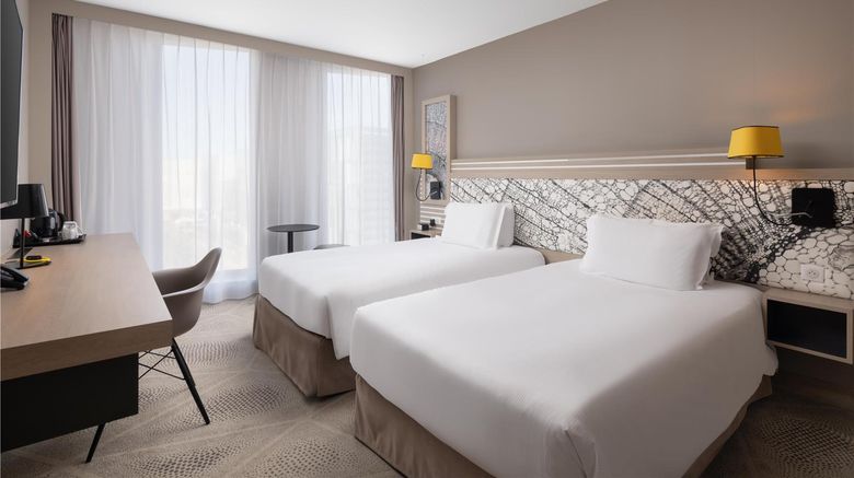 <b>Hilton Garden Inn Bordeaux Centre Room</b>. Images powered by <a href="https://iceportal.shijigroup.com/" title="IcePortal" target="_blank">IcePortal</a>.