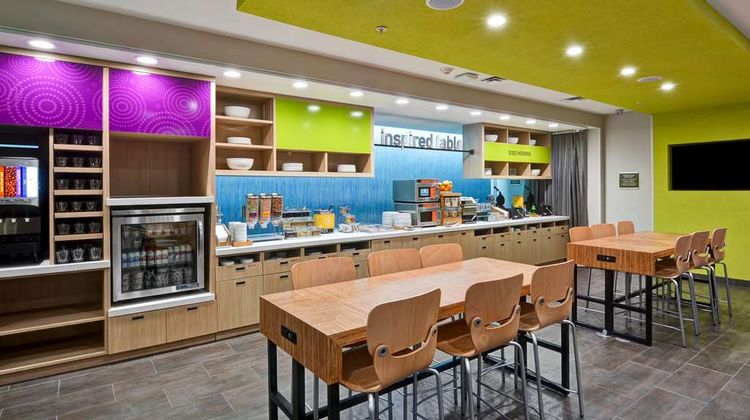 Home2 Suites by Hilton Hot Springs Restaurant