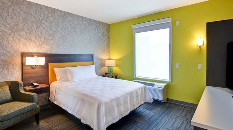 Home2 Suites by Hilton Hot Springs Room