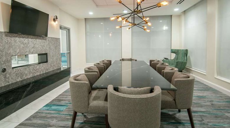 <b>Hilton Garden Inn Jackson/Clinton Meeting</b>. Images powered by <a href="https://iceportal.shijigroup.com/" title="IcePortal" target="_blank">IcePortal</a>.