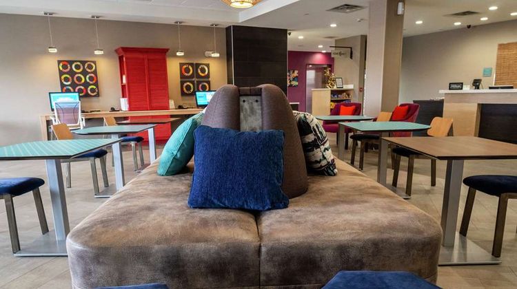 Home2 Suites by Hilton OKC NW Expressway Lobby