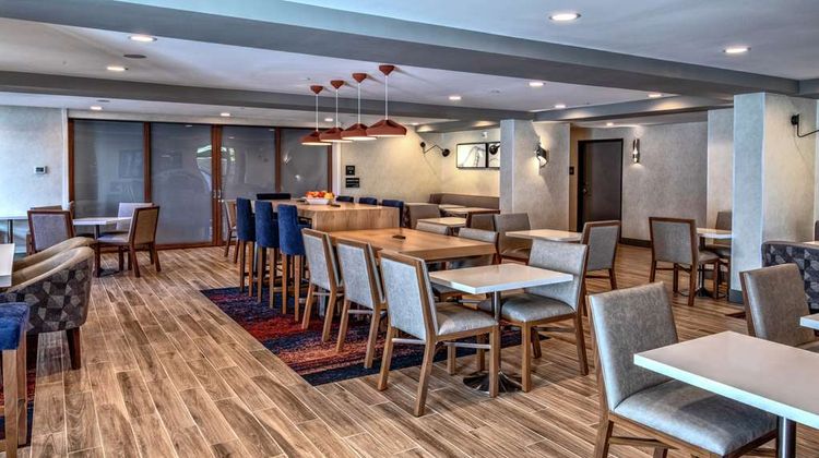 Hampton Inn Vallejo Restaurant
