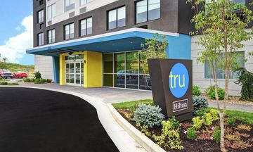 Tru by Hilton Pigeon Forge