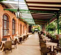 Dorint Herrenkrug Parkhotel Exterior