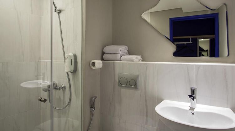 Ibis Budget Surabaya Diponegoro Room