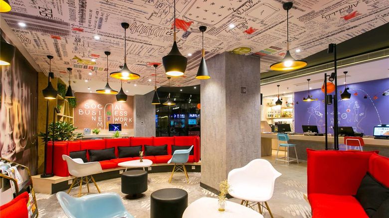 <b>Ibis Xi'an Lintong Huaqing Hot Hotel Other</b>. Images powered by <a href="https://iceportal.shijigroup.com/" title="IcePortal" target="_blank">IcePortal</a>.