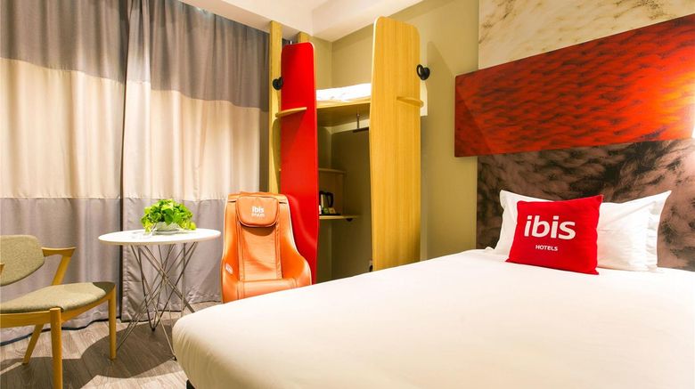 <b>Ibis Xi'an Lintong Huaqing Hot Hotel Room</b>. Images powered by <a href="https://iceportal.shijigroup.com/" title="IcePortal" target="_blank">IcePortal</a>.