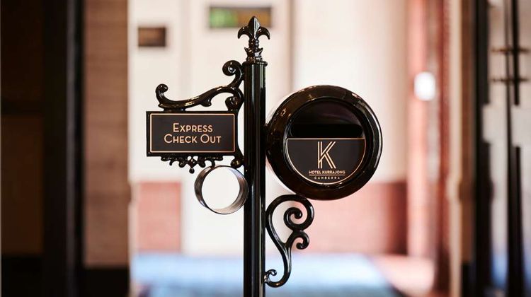 Hotel Kurrajong Canberra Lobby