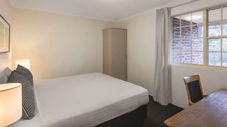 <b>Adina Serviced Apts Canberra Kingston Room</b>. Images powered by <a href="https://iceportal.shijigroup.com/" title="IcePortal" target="_blank">IcePortal</a>.