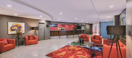 Adina Serviced Apartments James Court Lobby
