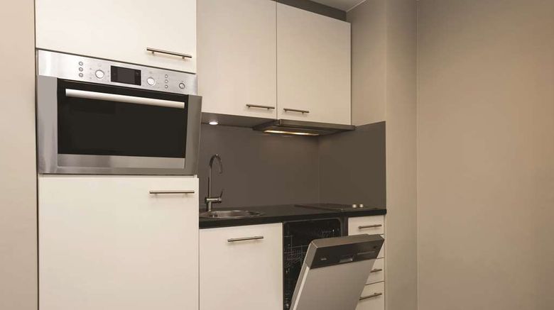 <b>Adina Apartment Hotel Hamburg Michel Room</b>. Images powered by <a href="https://iceportal.shijigroup.com/" title="IcePortal" target="_blank">IcePortal</a>.