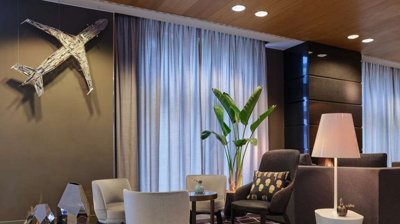 <b>Adina Apartment Hotel Hackescher Markt Lobby</b>. Images powered by <a href="https://iceportal.shijigroup.com/" title="IcePortal" target="_blank">IcePortal</a>.