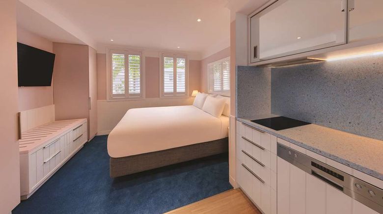 <b>Adina Apartment Hotel Chippendale Suite</b>. Images powered by <a href="https://iceportal.shijigroup.com/" title="IcePortal" target="_blank">IcePortal</a>.